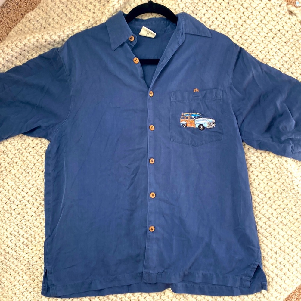 Go Barefoot - Casula Button Down Tee - image 1